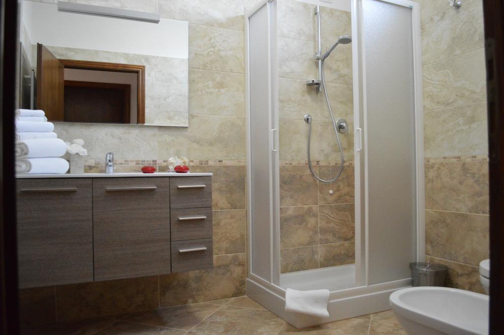 La Piccola Loggia Apartment Торита ди Сиена Стая снимка
