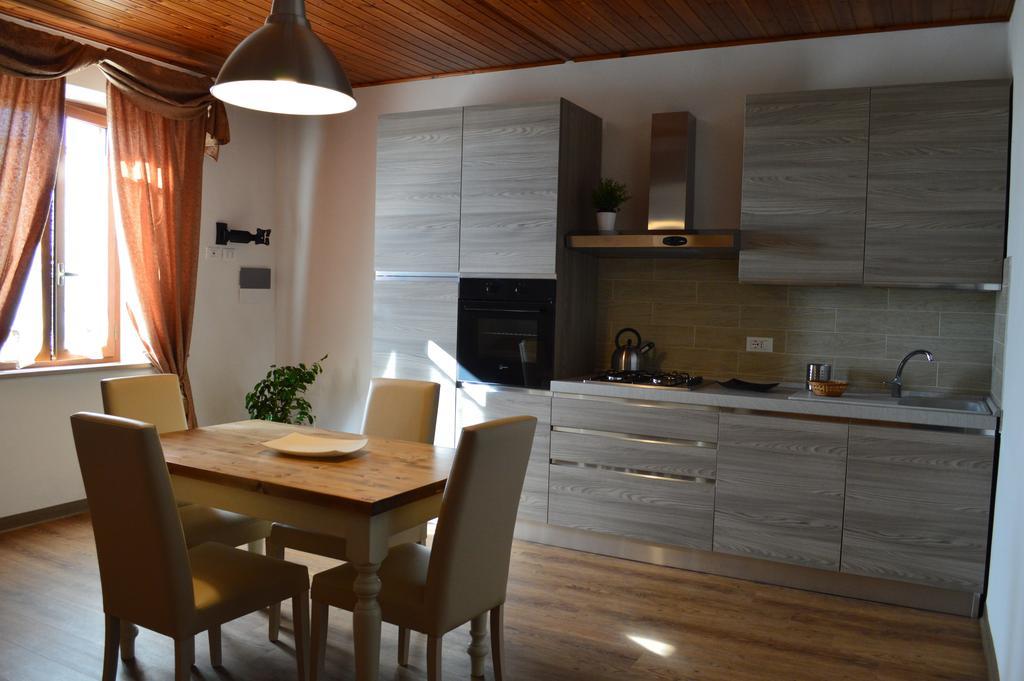 La Piccola Loggia Apartment Торита ди Сиена Стая снимка