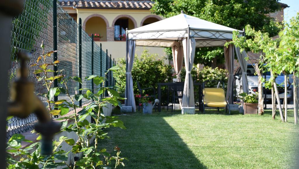 La Piccola Loggia Apartment Торита ди Сиена Екстериор снимка